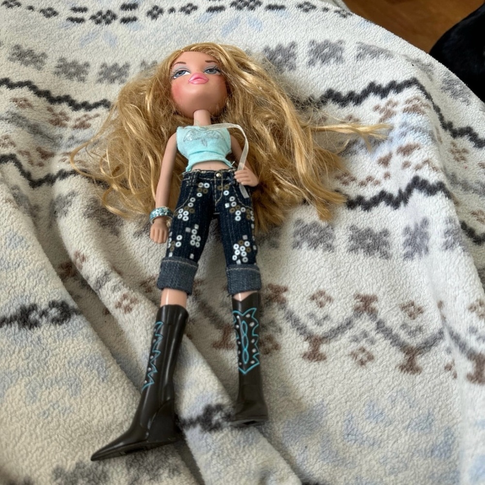 Cloe Bratz doll